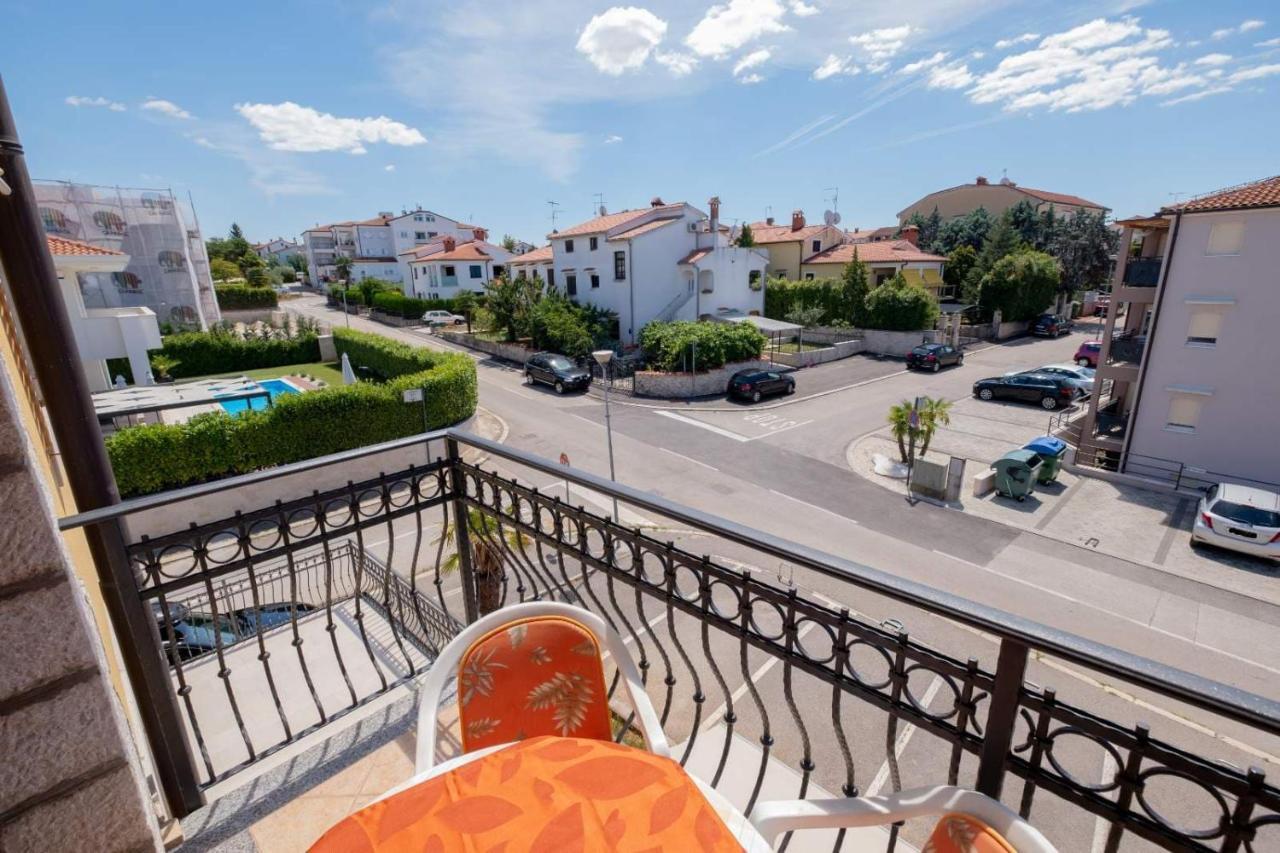 Appartement Anita à Poreč Extérieur photo