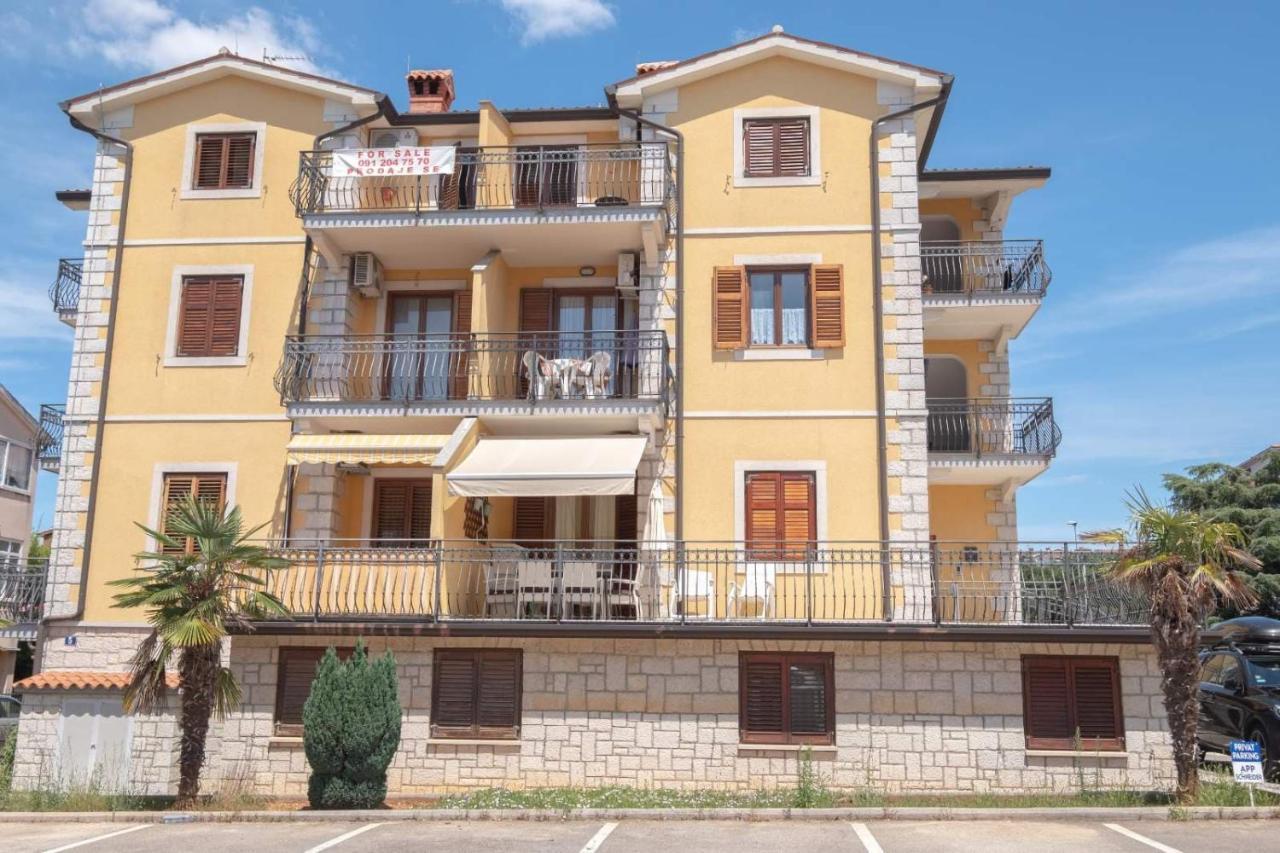 Appartement Anita à Poreč Extérieur photo